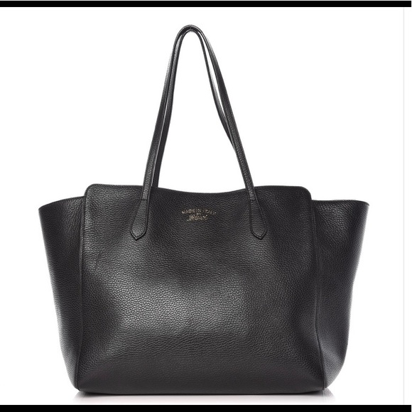 Gucci Handbags - SALE! 💕Gucci Swing tote